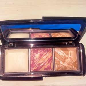 Hourglass Ambient Lighting Palette